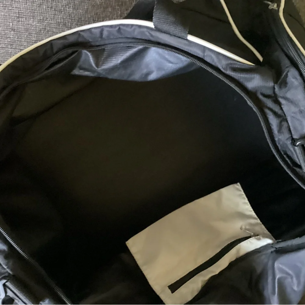 Nike Black and White duffle gym/travel bag